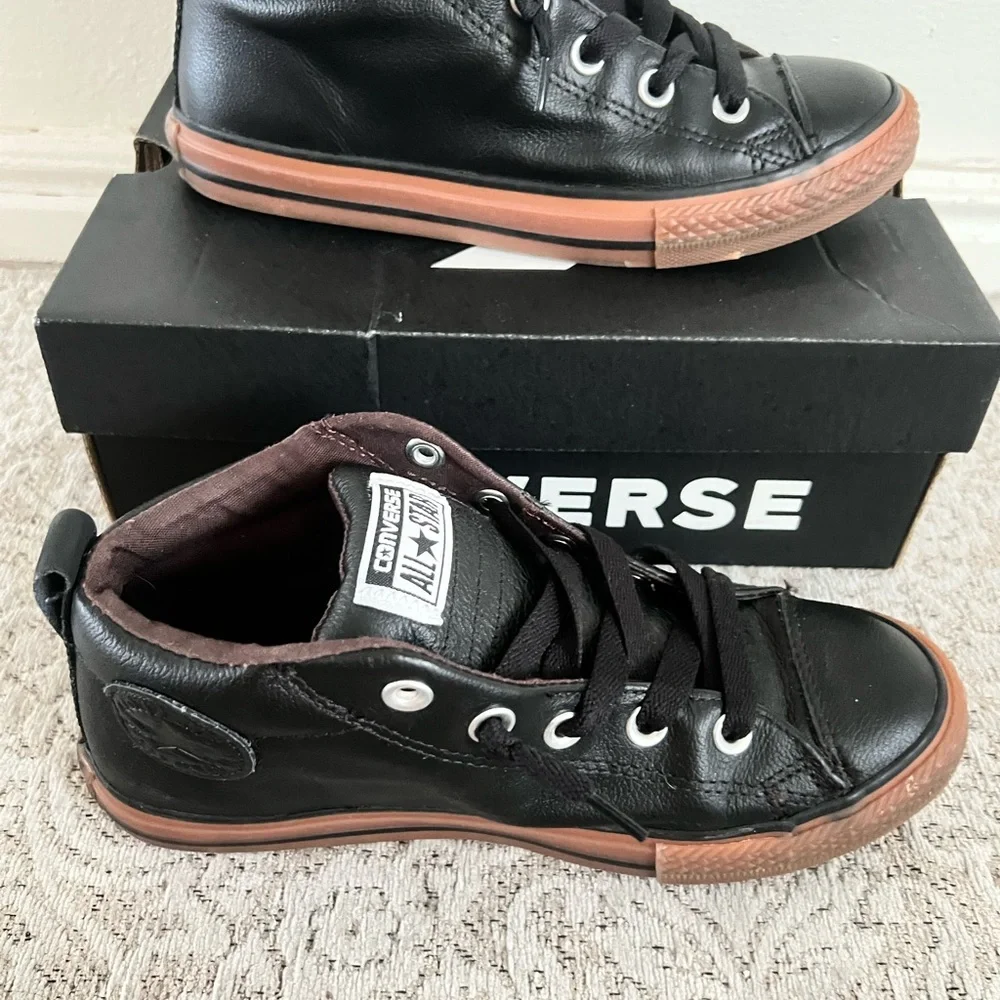 Converse All Star Black Leather Sneakers‎
